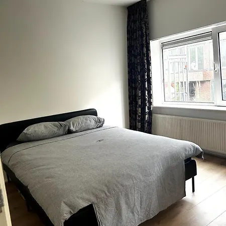 Apartman In West *